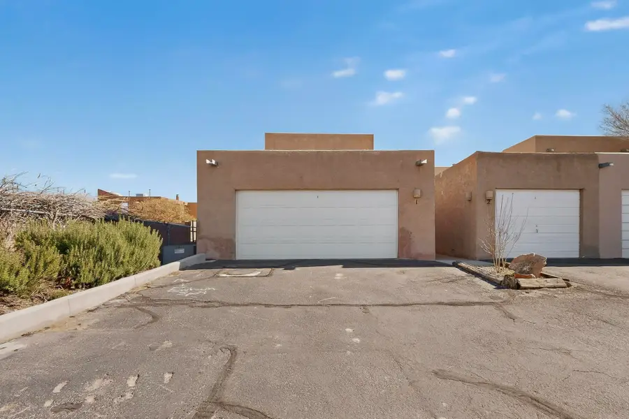 2700 Vista Grande Drive Nw #UNIT 1, Albuquerque, NM 87120 - Image #3