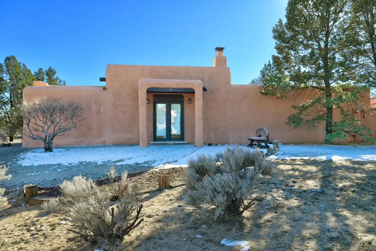 1 Zia Trail, Corrales, NM 87048 - #1