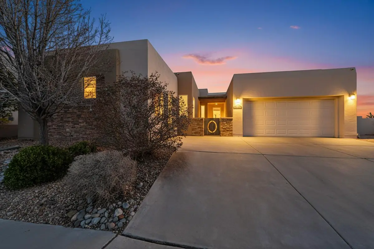 6102 Pecos Trail Drive Ne, Rio Rancho, NM 87144 - Image #1