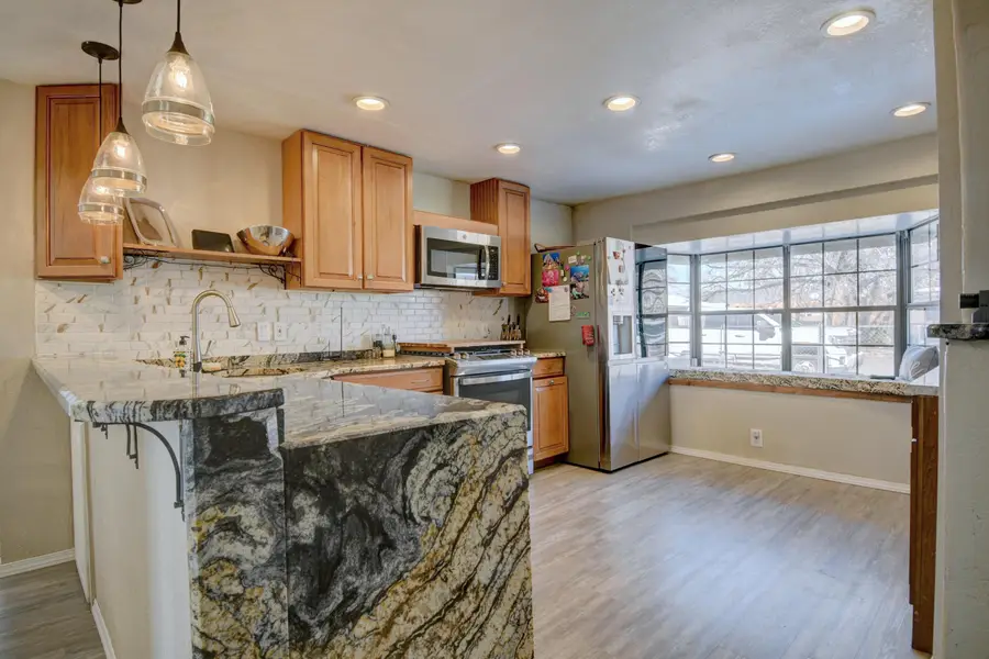 1812 Quiet Lane Sw, Albuquerque, NM 87105 - Image #2