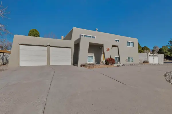 9101 Las Camas Road Ne, Albuquerque, NM 87111