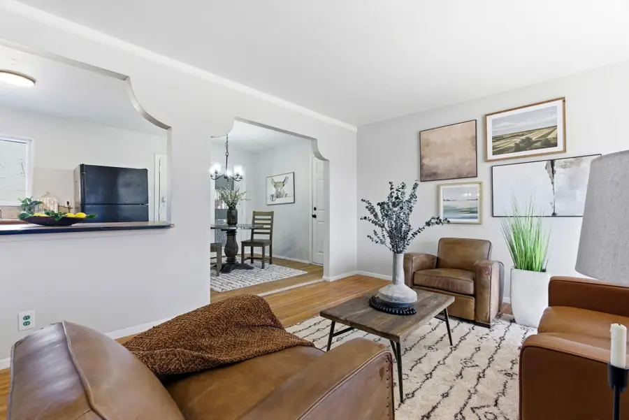 3909 Hilton Avenue Ne, Albuquerque, NM 87110 - Image #3