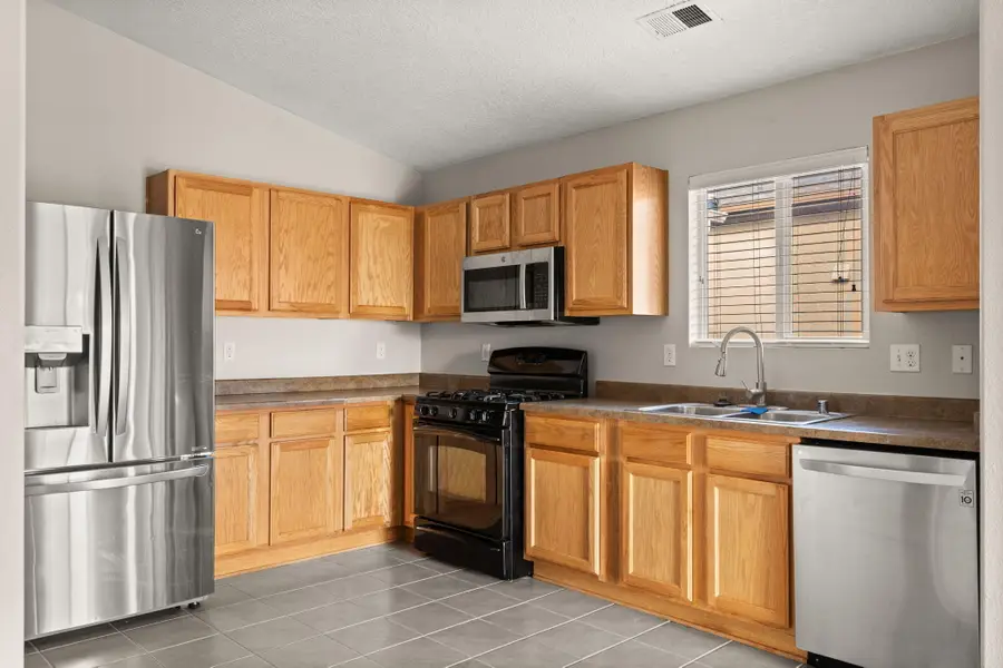 3291 Prairie Sage Street Sw, Los Lunas, NM 87031 - #2