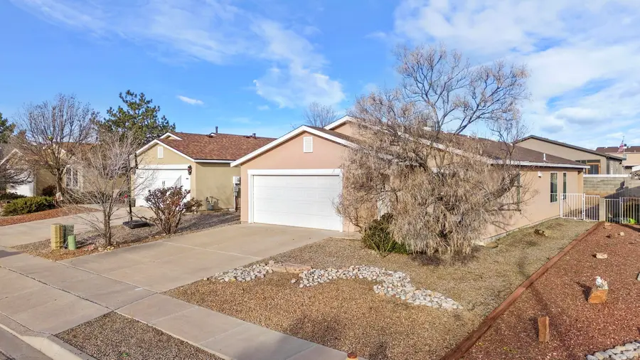 3749 Rancher Loop Ne, Rio Rancho, NM 87144 - #3