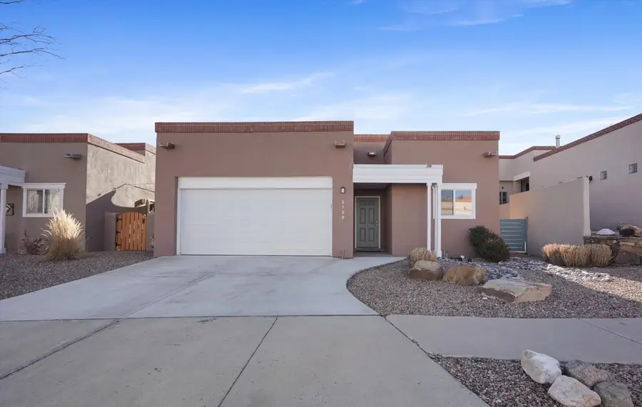 5704 Vulcan Vista Drive Ne, Albuquerque, NM 87111 - Image #2
