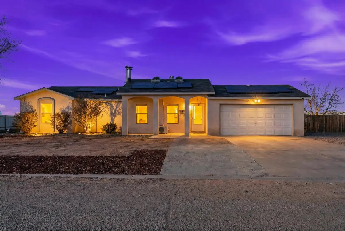 19 Owens Drive, Los Lunas, NM 87031 - Image #1