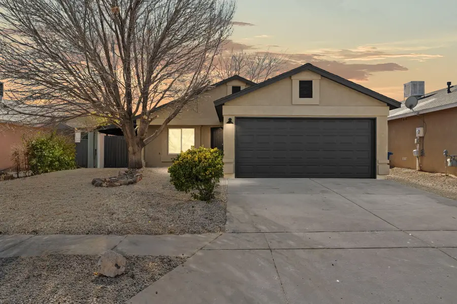 7616 Desert Canyon Place Sw, Albuquerque, NM 87121 - Image #2