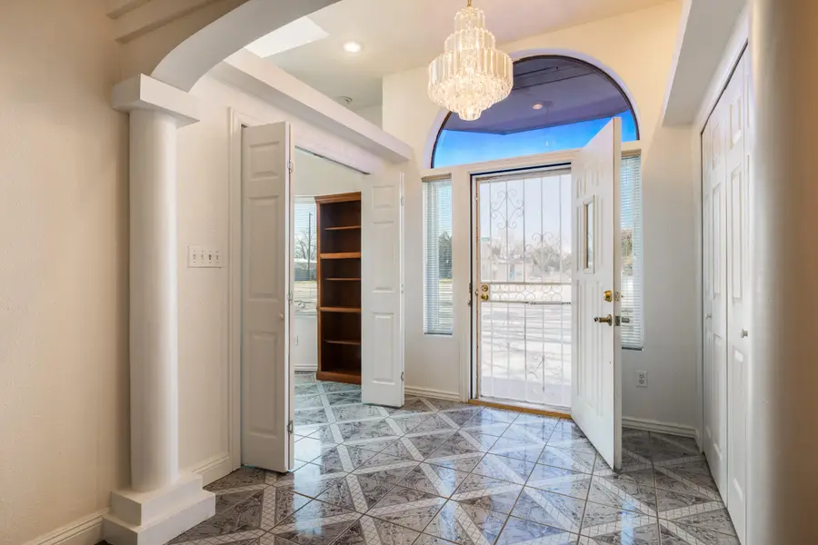 314 Don Carlos Avenue Ne, Los Lunas, NM 87031 - #2