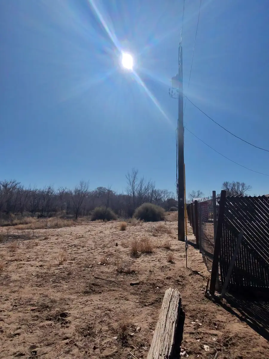 2208 Kelly Road Sw, Albuquerque, NM 87105 - Image #3