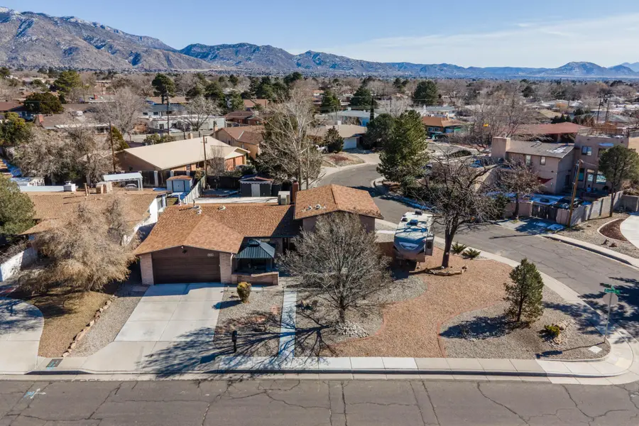 9212 Orlando Place Ne, Albuquerque, NM 87111 - Image #2