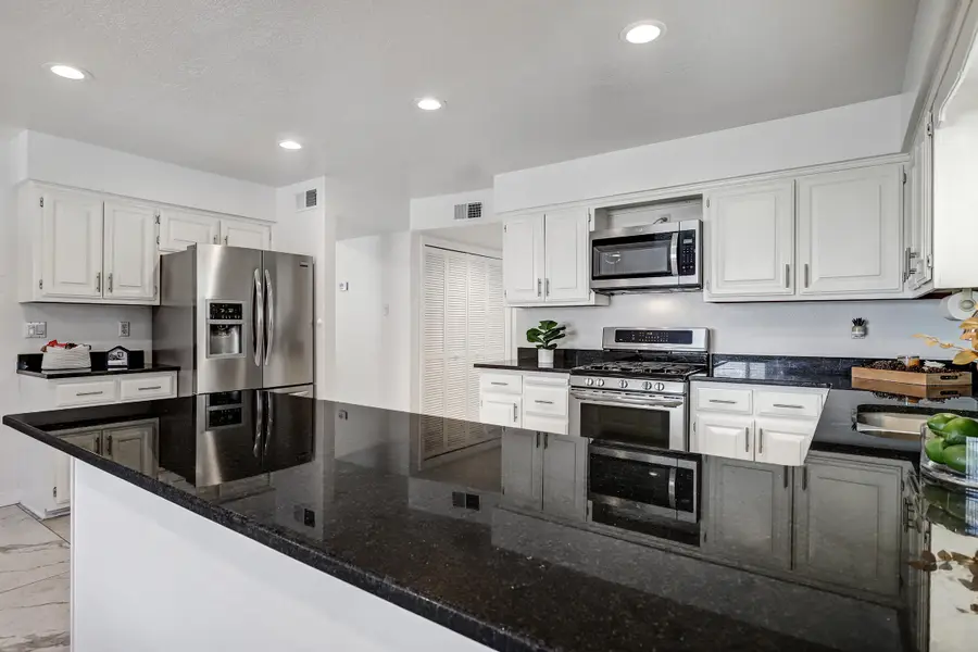 5129 La Bajada Road Nw, Albuquerque, NM 87105 - Image #2