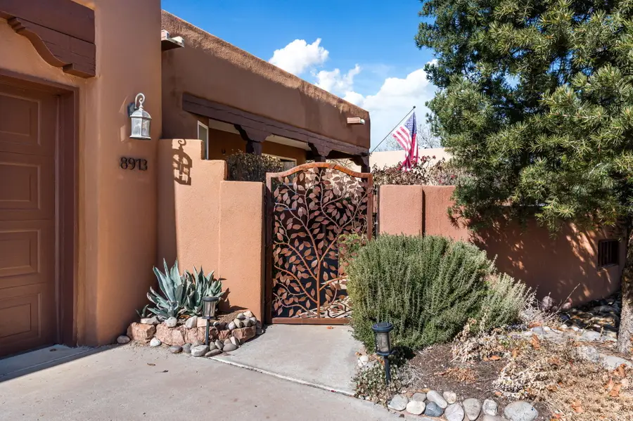8913 Ortega Court Nw, Los Ranchos De Albuquerque, NM 87114 - #3