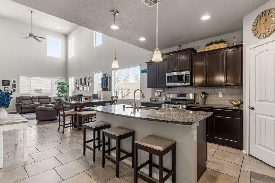 7179 Wrangell Loop Ne, Rio Rancho, NM 87144 - #3