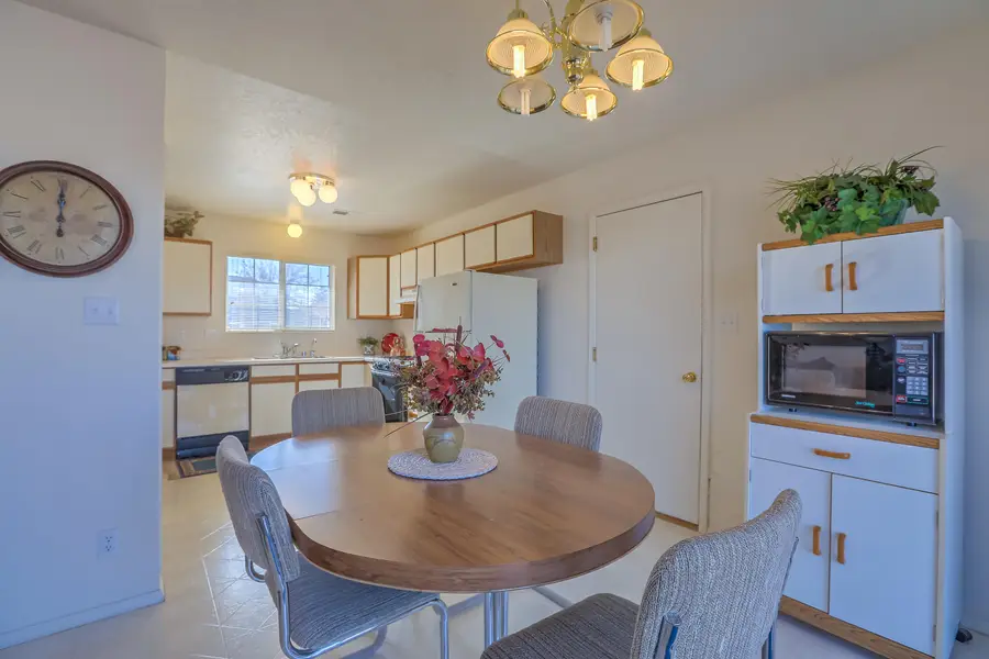 7005 Christopher Court Ne, Rio Rancho, NM 87144 - #2