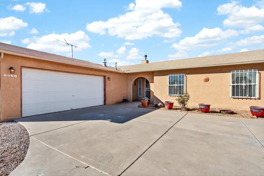 2611 Linda Lane Sw, Albuquerque, NM 87105 - Image #3
