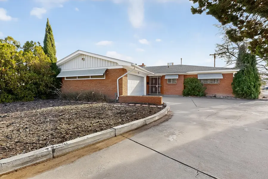 700 Manzano Street Ne, Albuquerque, NM 87110 - Image #3