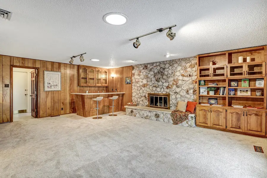 8905 Hilton Avenue Ne, Albuquerque, NM 87111 - Image #3