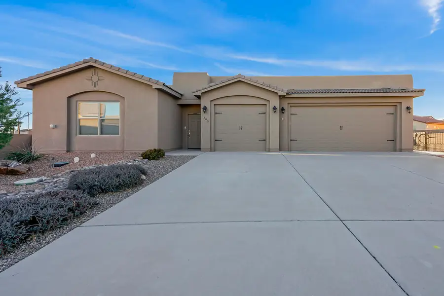 1800 Blanca Peak Trail Ne, Rio Rancho, NM 87144 - Image #2