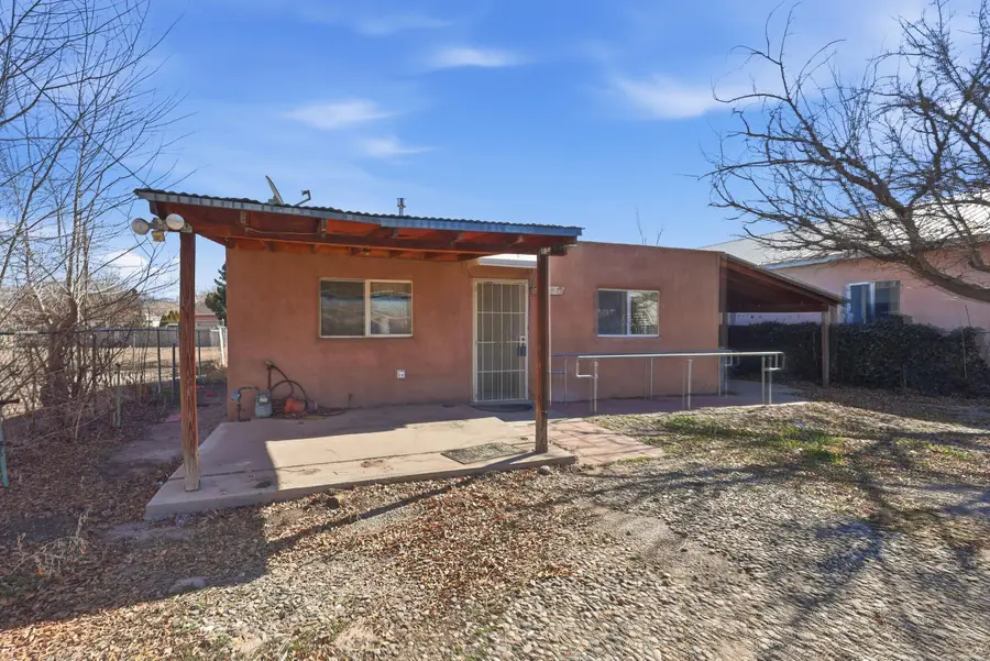 2428 William Street Se, Albuquerque, NM 87102 - Image #2