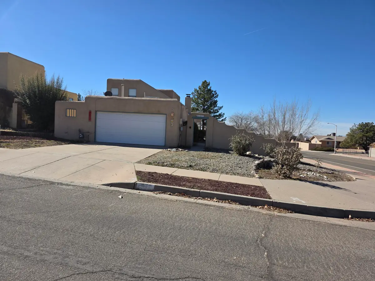 5231 Purcell Drive Ne, Albuquerque, NM 87111 - Image #1