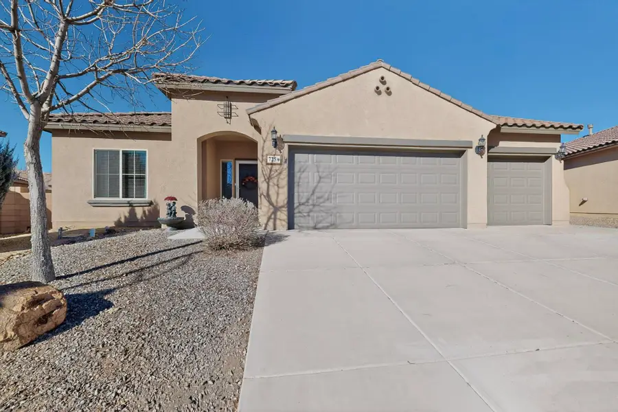 725 Palo Alto Drive Ne, Albuquerque, NM 87104 - #2