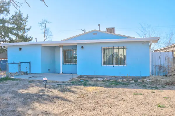 325 Rhode Island Street Ne, Albuquerque, NM 87108