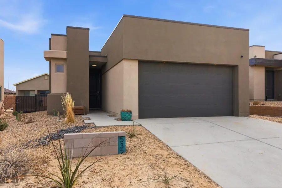 532 Wyatt Avenue Sw, Los Lunas, NM 87031 - #2