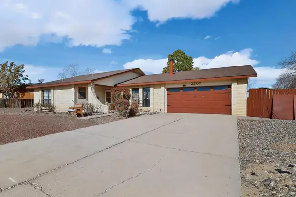 2207 Spruce Needle Road Se, Rio Rancho, NM 87124