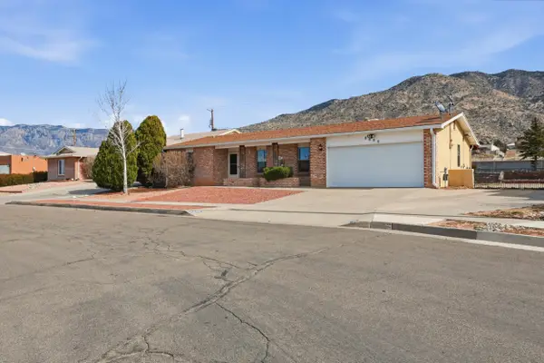 2600 Eastridge Drive Ne, Albuquerque, NM 87112