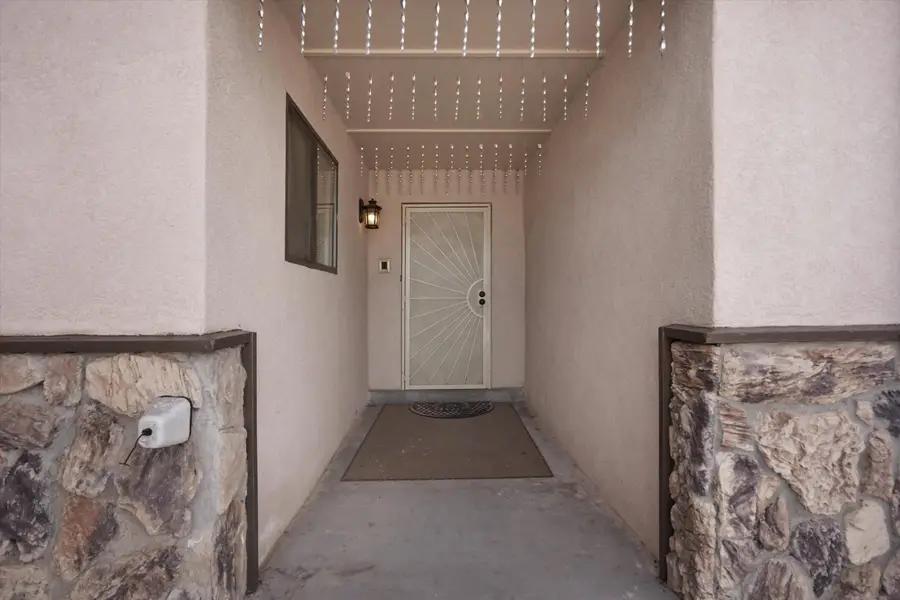 305 Gorman Avenue, Rio Communities, NM 87002 - #3