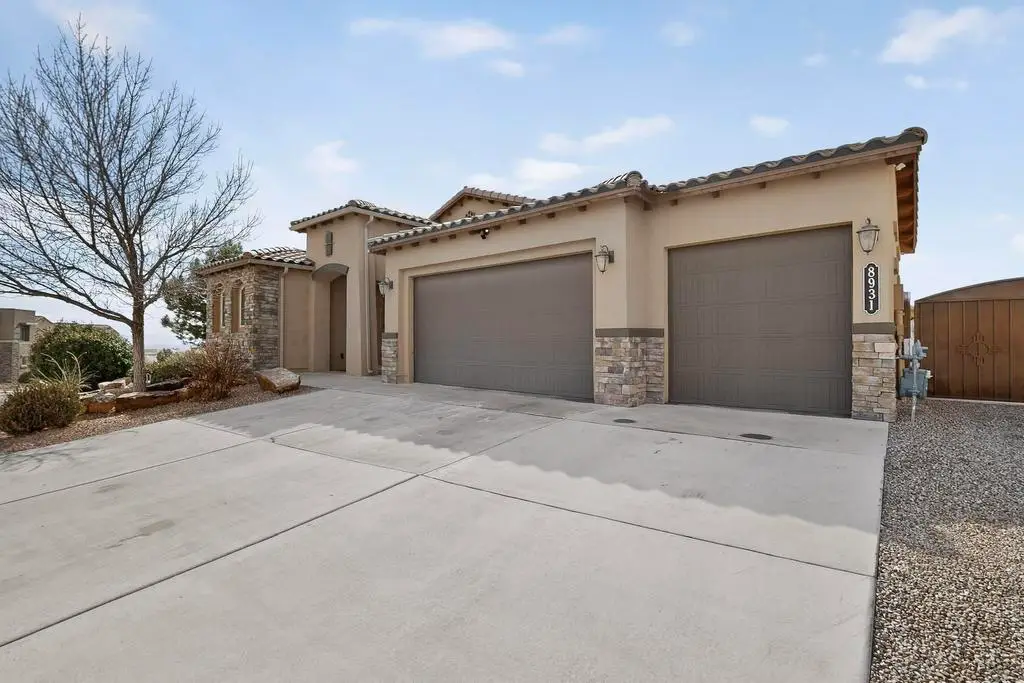 8931 S Sky Street Nw, Albuquerque, NM 87114 - #1
