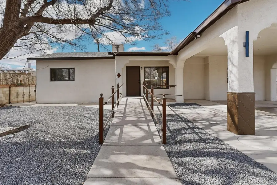 2205 Marie Place Nw, Albuquerque, NM 87104 - #2