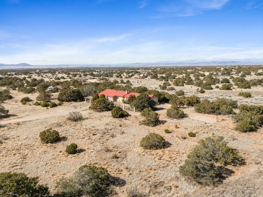 42 Coyote Crossing, Santa Fe, NM 87508 - #3