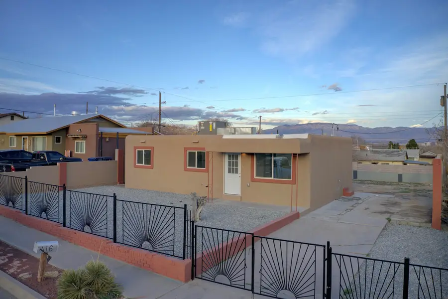 416 68th Street Sw, Albuquerque, NM 87121 - #2