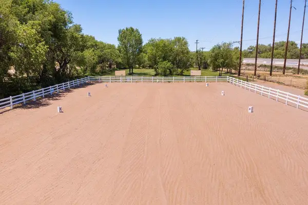 8531 Rio Grande Boulevard Nw, Los Ranchos, NM 87114