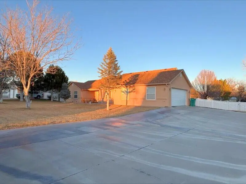 5006 Samantha Lane, Farmington, NM 87402 - #3