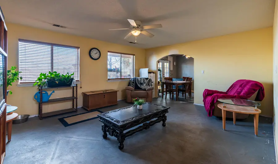 500 90th Street Sw, Albuquerque, NM 87121 - #3