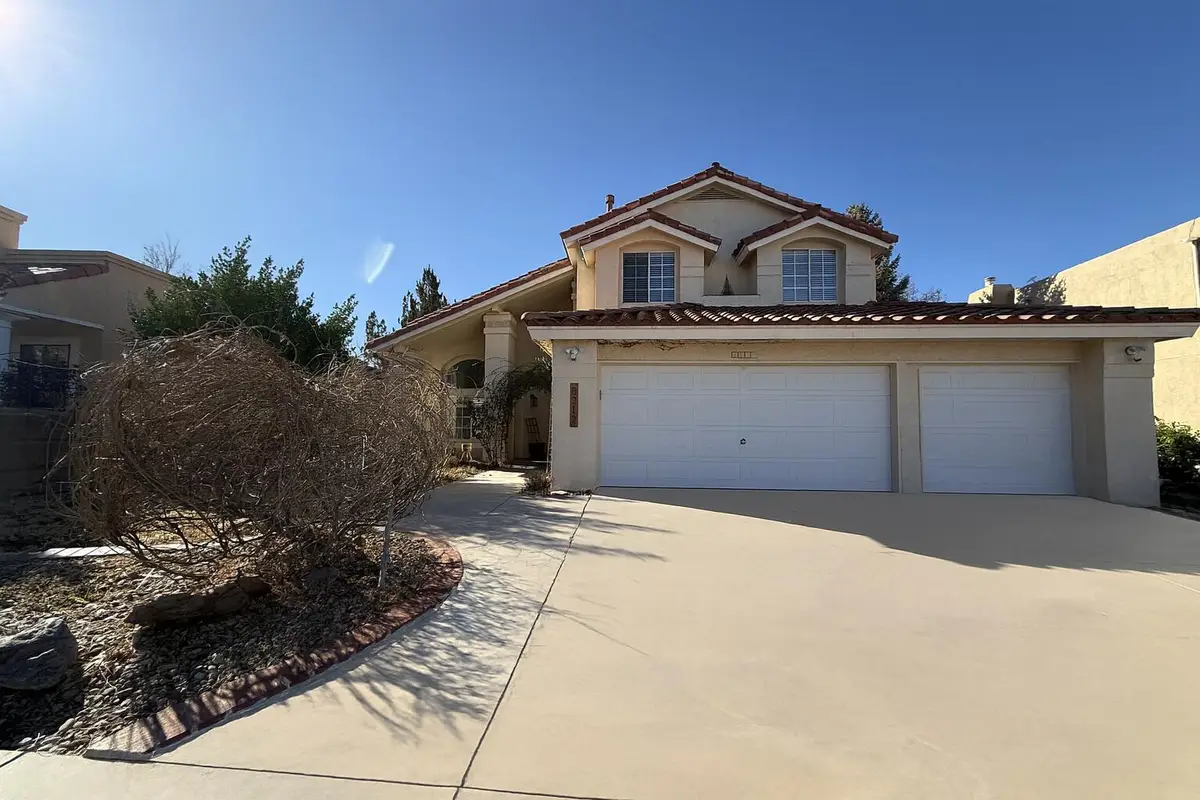 8212 Eagle Rock Avenue Ne, Albuquerque, NM 87122 - #1