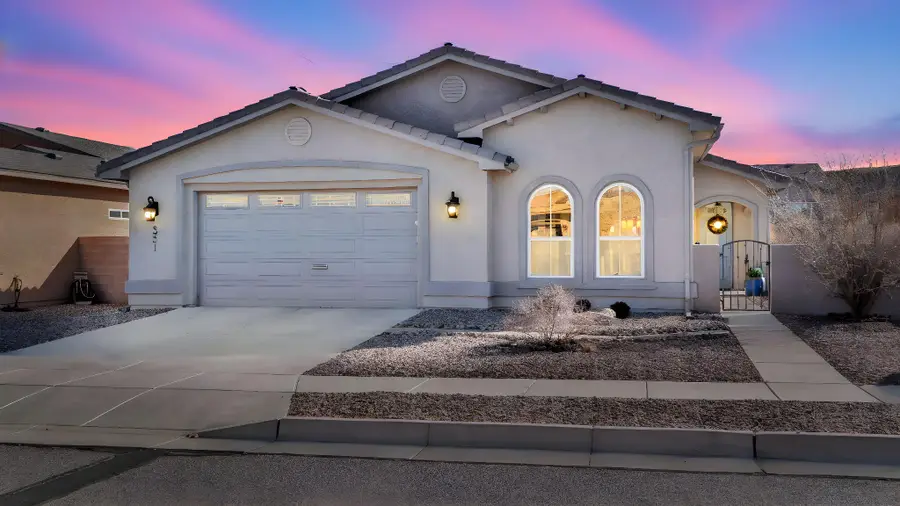 331 Rio Chama Circle Sw, Los Lunas, NM 87031 - #2