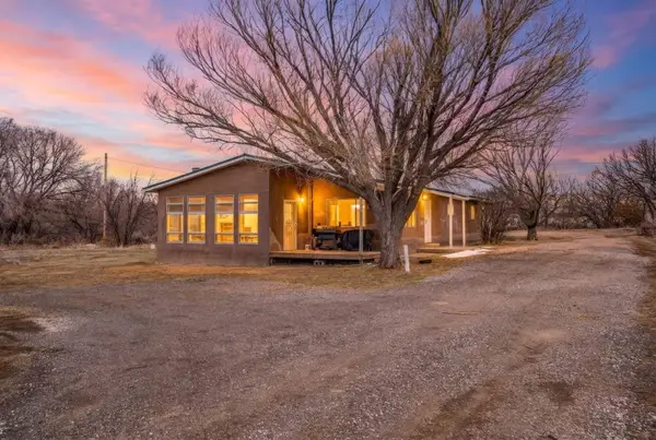 27 Camino Montoya, La Jara, NM 87027