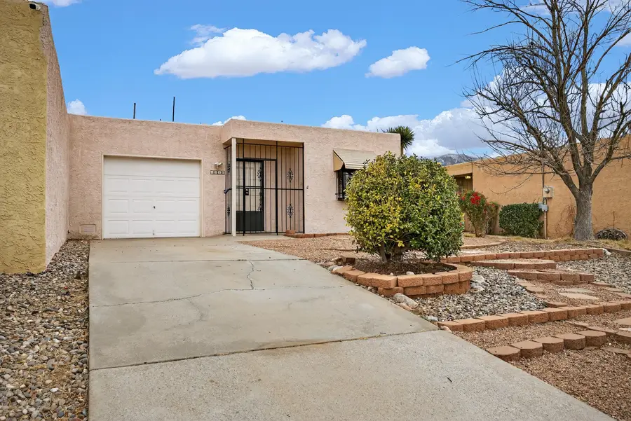5516 Delhi Street Ne, Albuquerque, NM 87111 - #2