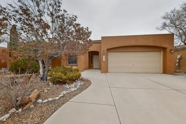 7712 Calle Carisma Ne, Albuquerque, NM 87113