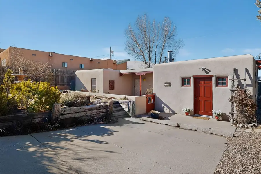 916 Calle Carmilita, Santa Fe, NM 87505 - #2