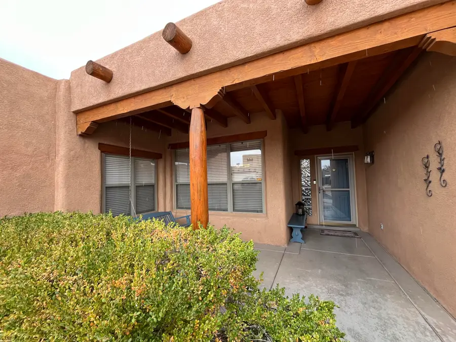 4216 Camelback Road Nw, Albuquerque, NM 87114 - #3