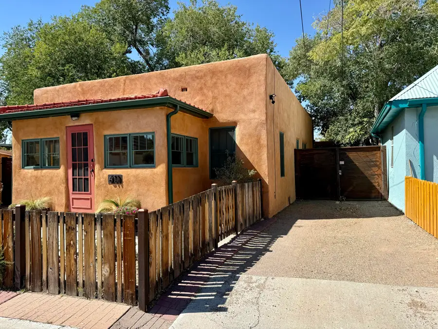 611 Keleher Avenue Nw, Albuquerque, NM 87102 - #3