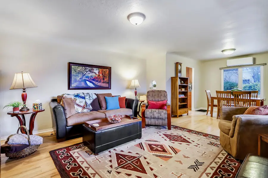 321 Nara Visa Road Nw, Albuquerque, NM 87107 - #2