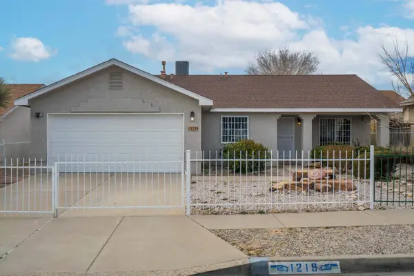 1219 82nd Street Sw, Albuquerque, NM 87121