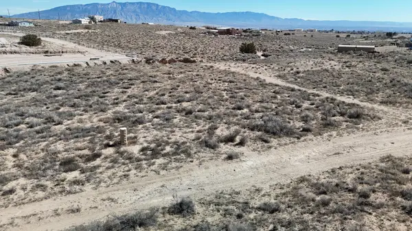 800 Alfoz Place Ne, Rio Rancho, NM 87124