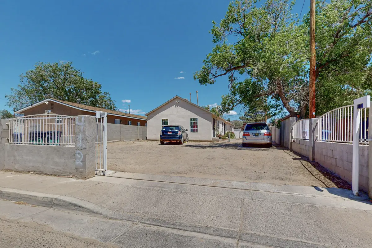 412 Texas Street Ne, Albuquerque, NM 87108 - #1
