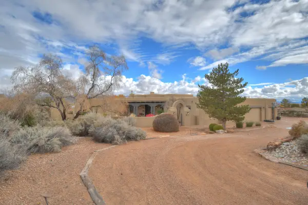 60 El Dorado Road, Corrales, NM 87048